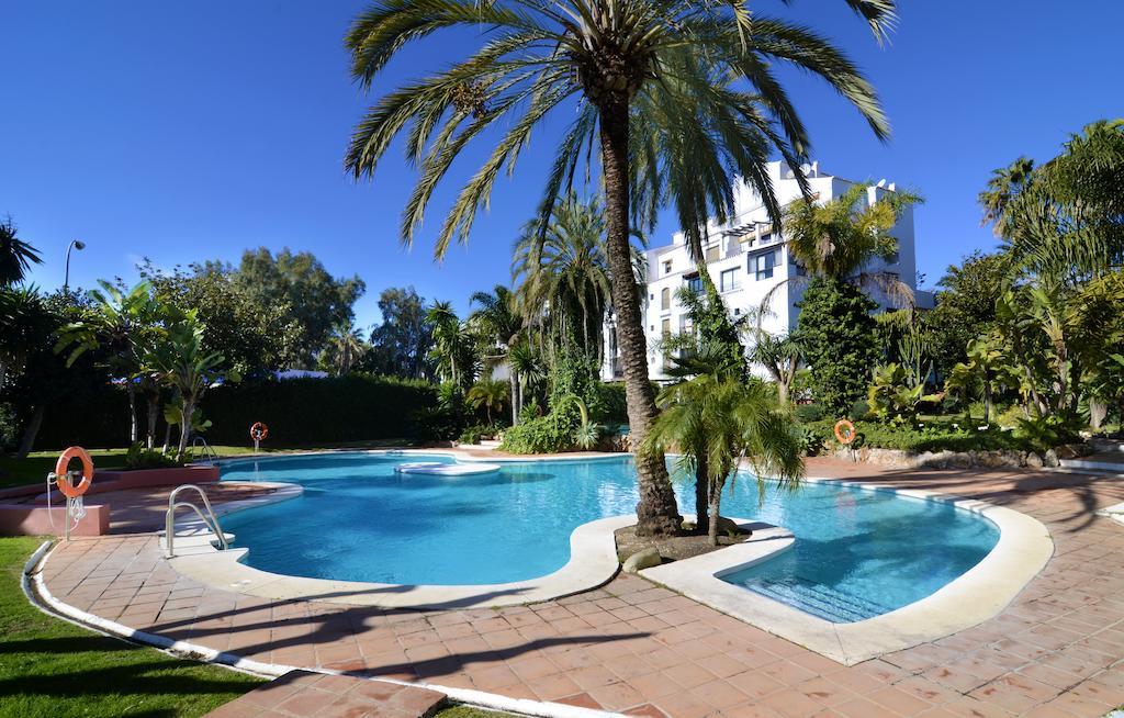 Апартаменты Club Jardines Del Puerto Марбелья Экстерьер фото